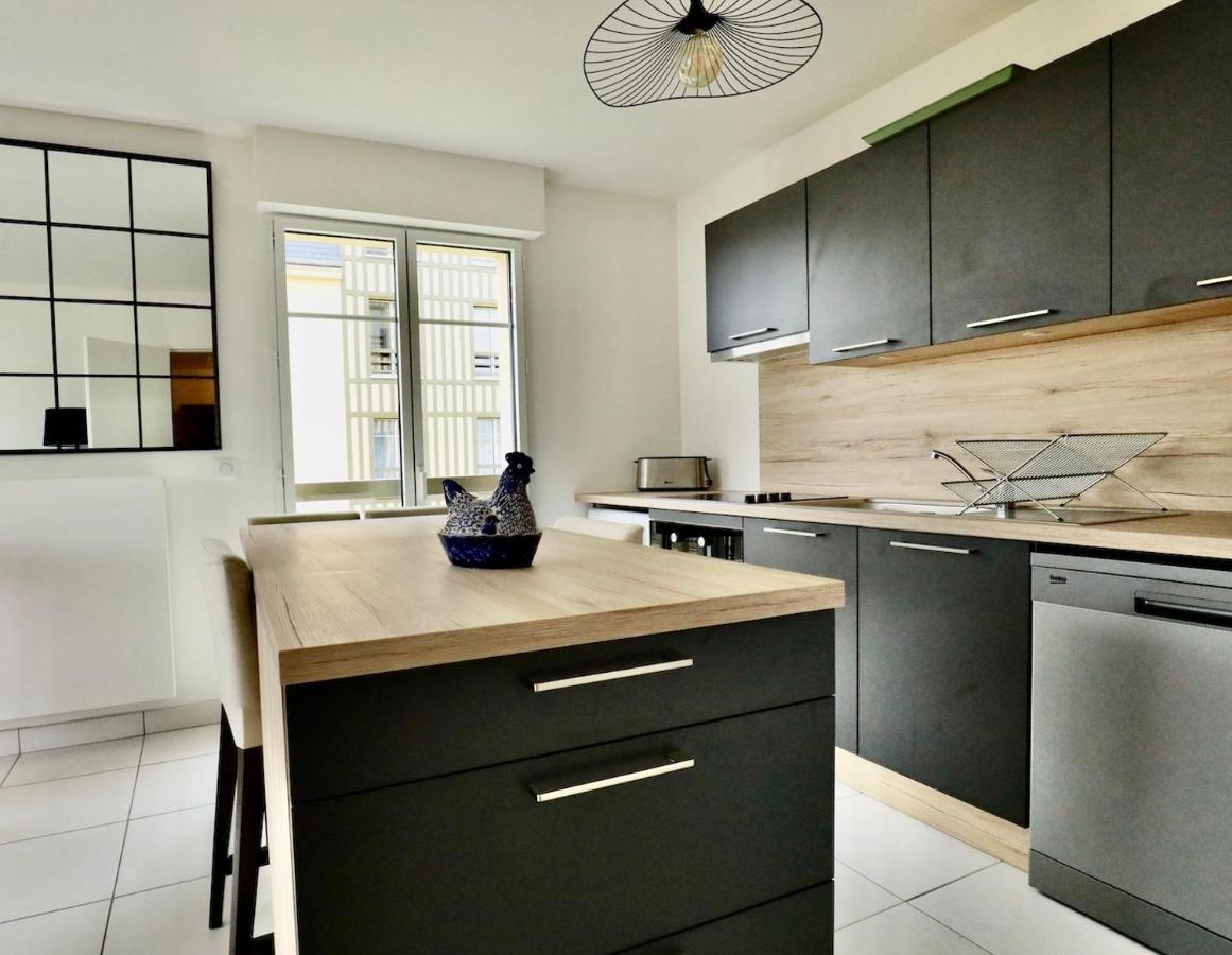 Appartement Des Arts Deauville Exteriör bild