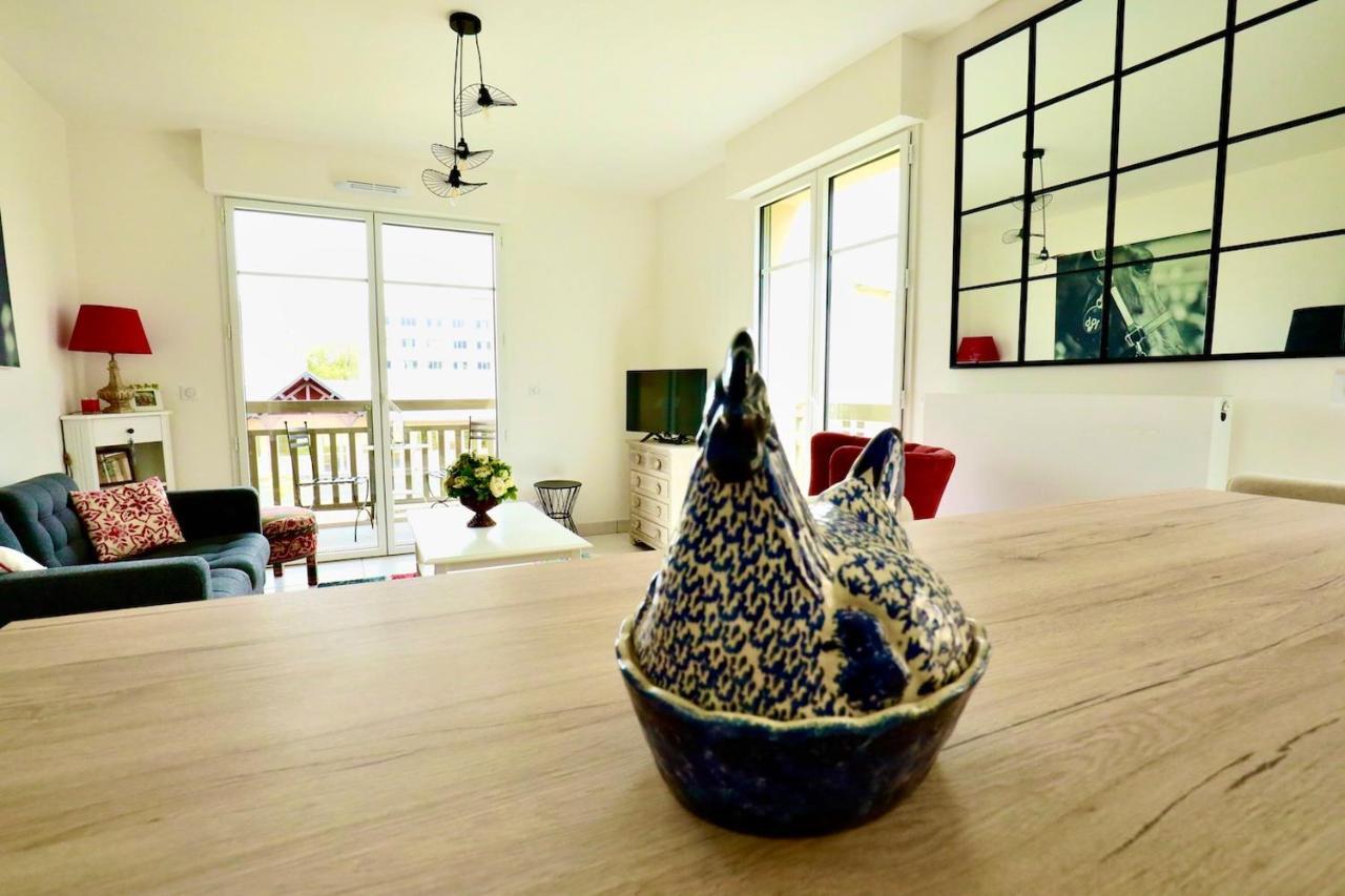 Appartement Des Arts Deauville Exteriör bild