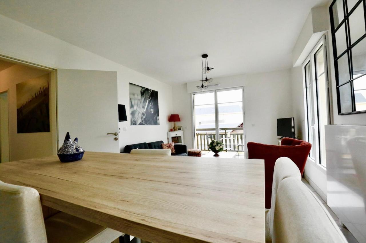 Appartement Des Arts Deauville Exteriör bild