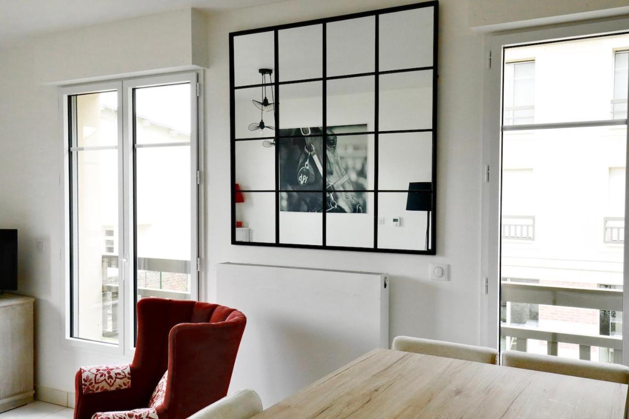 Appartement Des Arts Deauville Exteriör bild